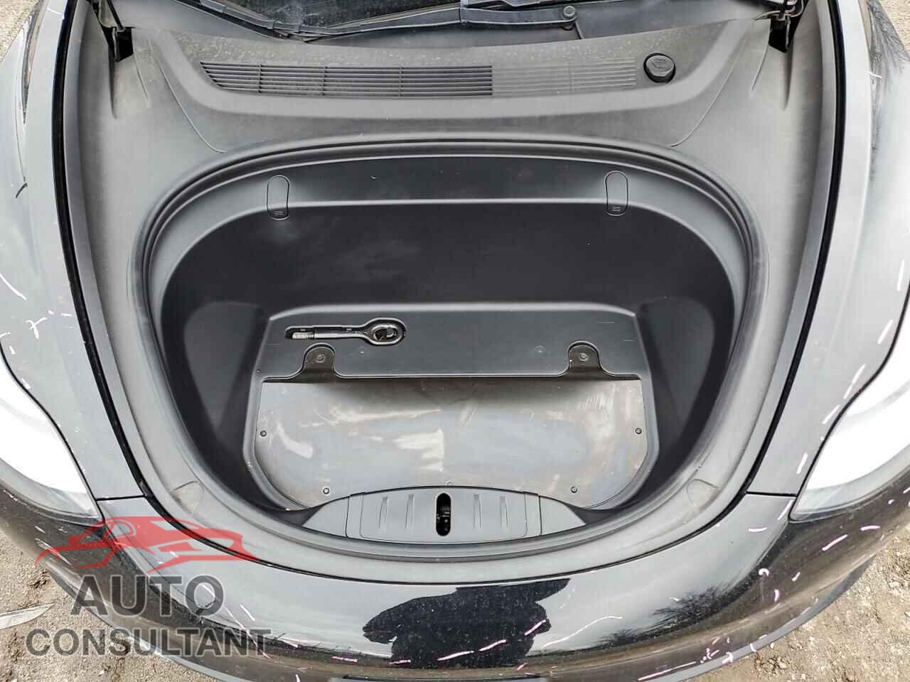 TESLA MODEL 3 2019 - 5YJ3E1EA9KF361804