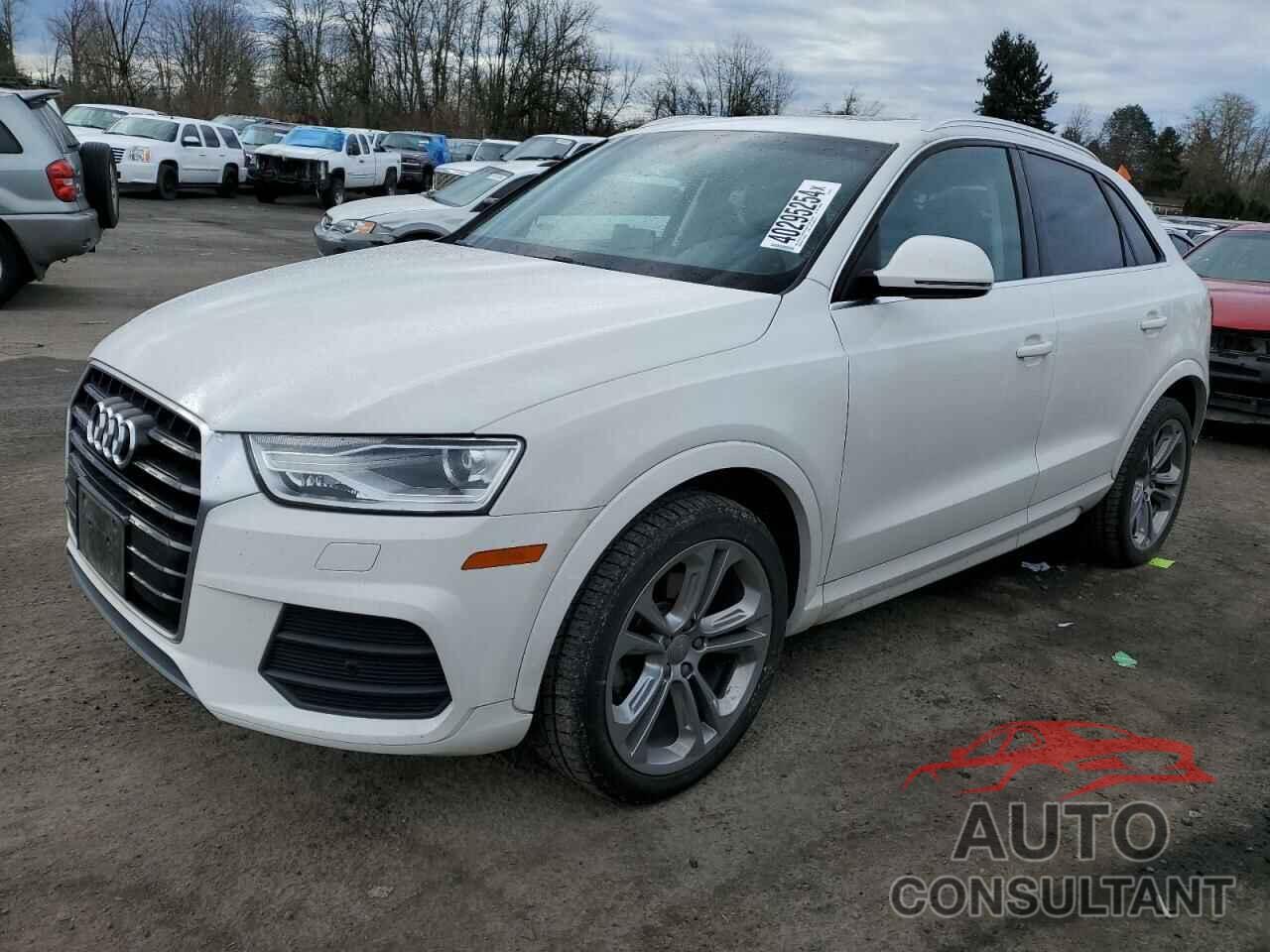 AUDI Q3 2017 - WA1JCCFS6HR001953