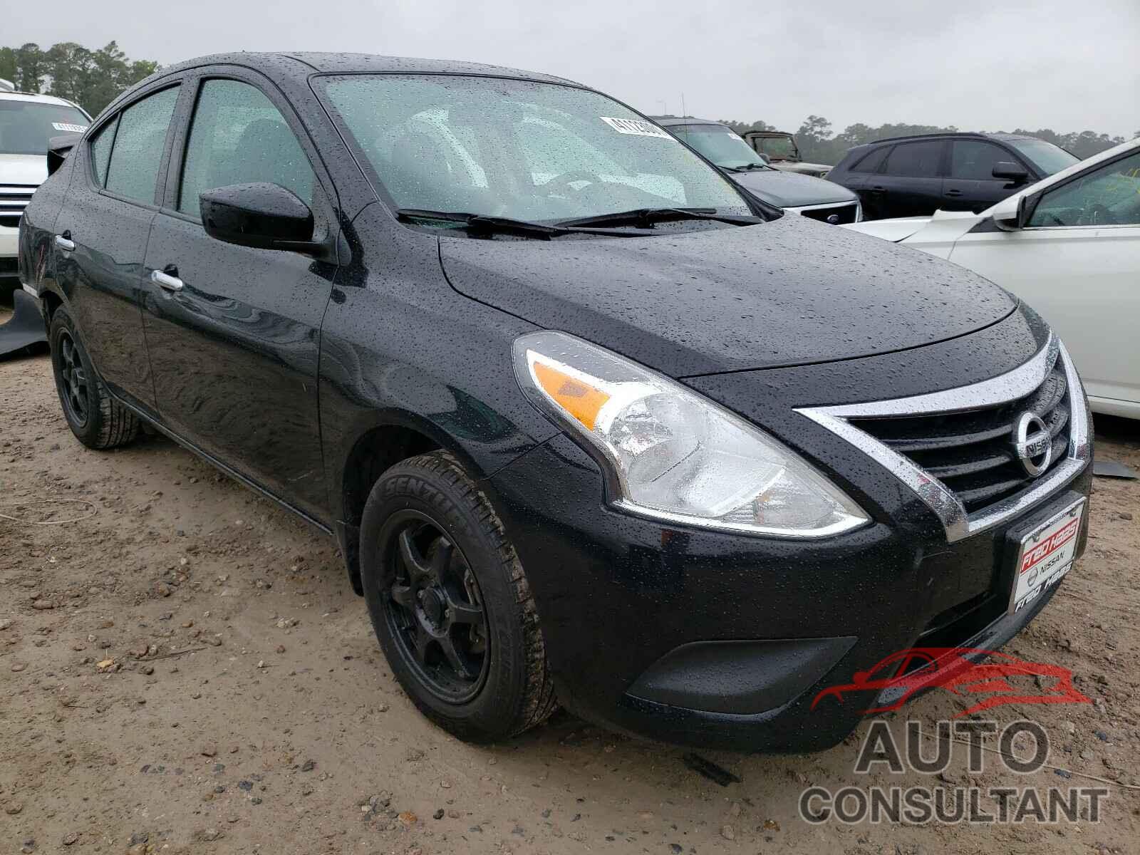 NISSAN VERSA 2017 - 3N1CN7AP4HL829917