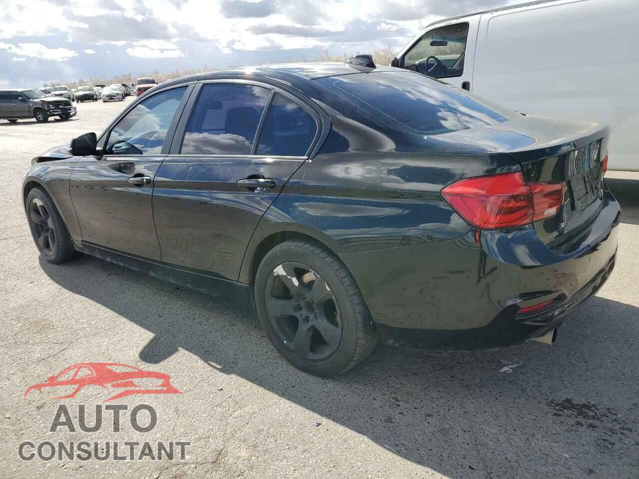 BMW 3 SERIES 2016 - WBA8E1G54GNU10547