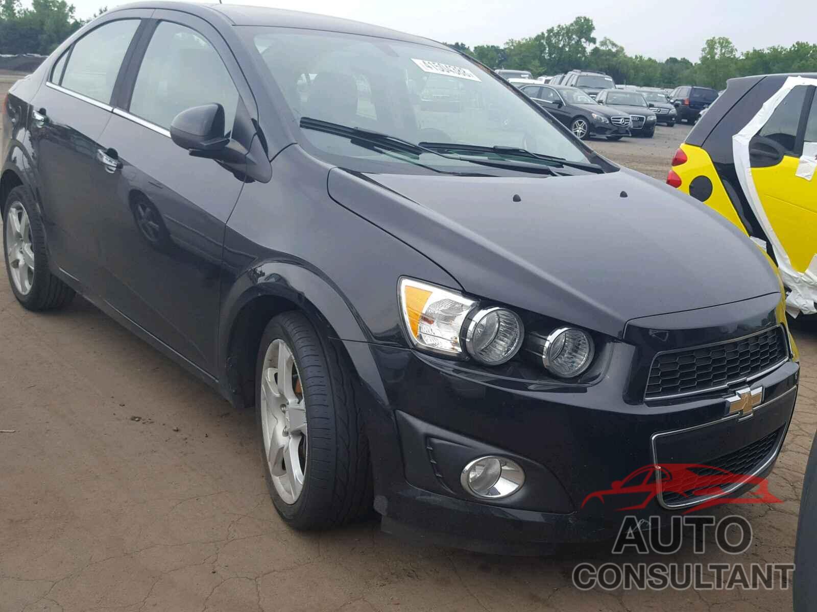 CHEVROLET SONIC 2016 - 1G1JE5SB5G4134063