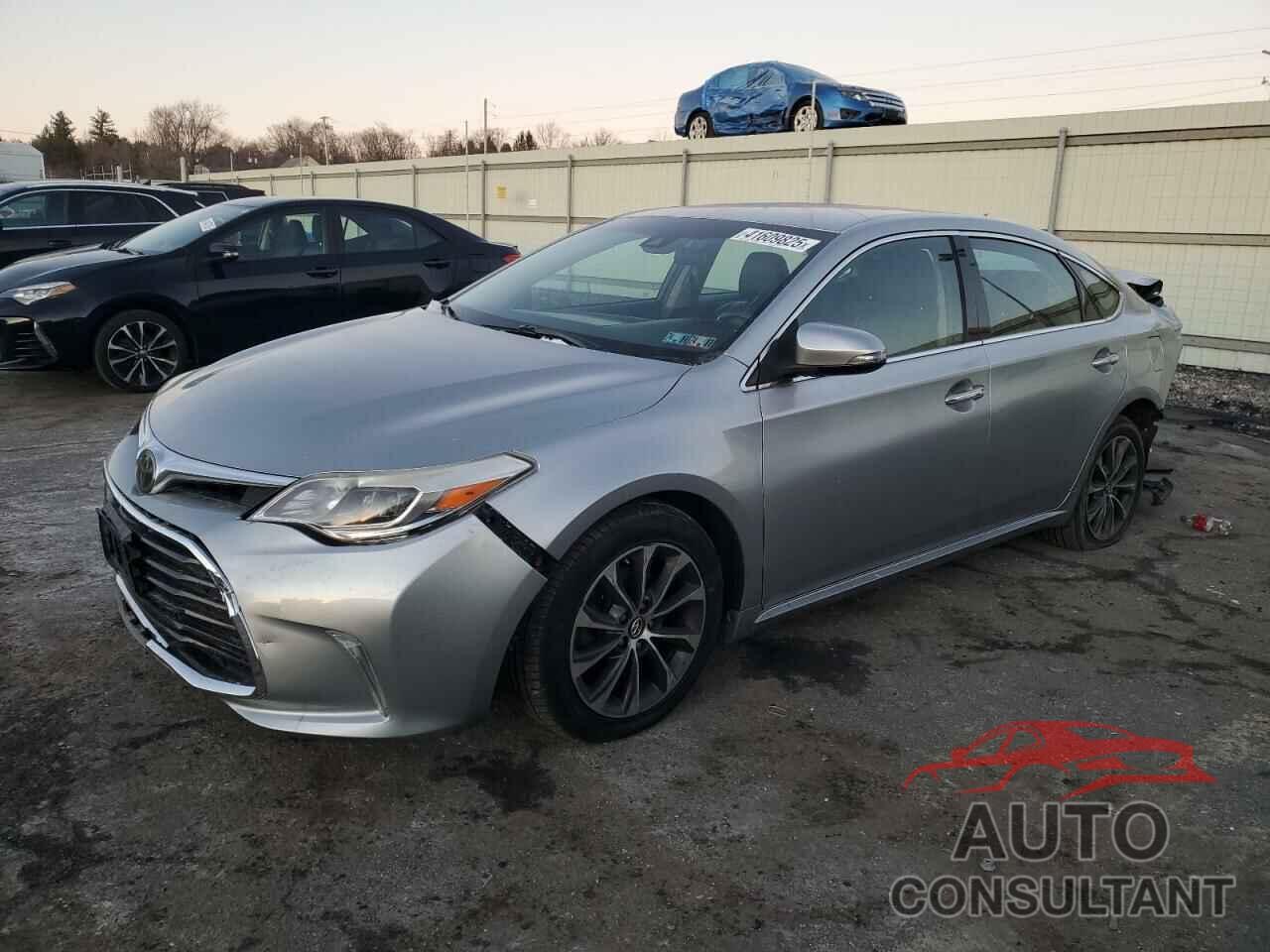 TOYOTA AVALON 2018 - 4T1BK1EB2JU283199