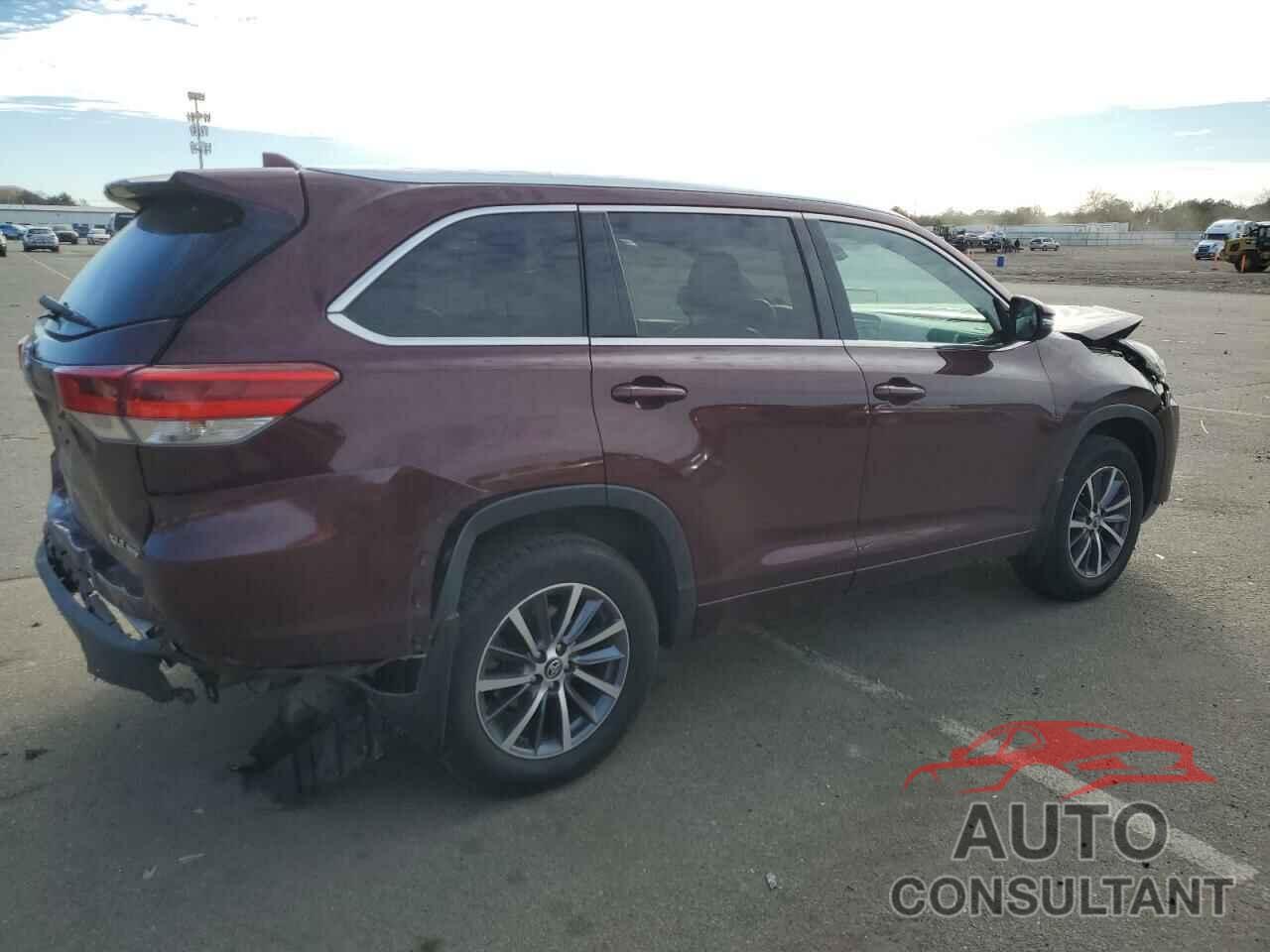 TOYOTA HIGHLANDER 2018 - 5TDJZRFH8JS495493