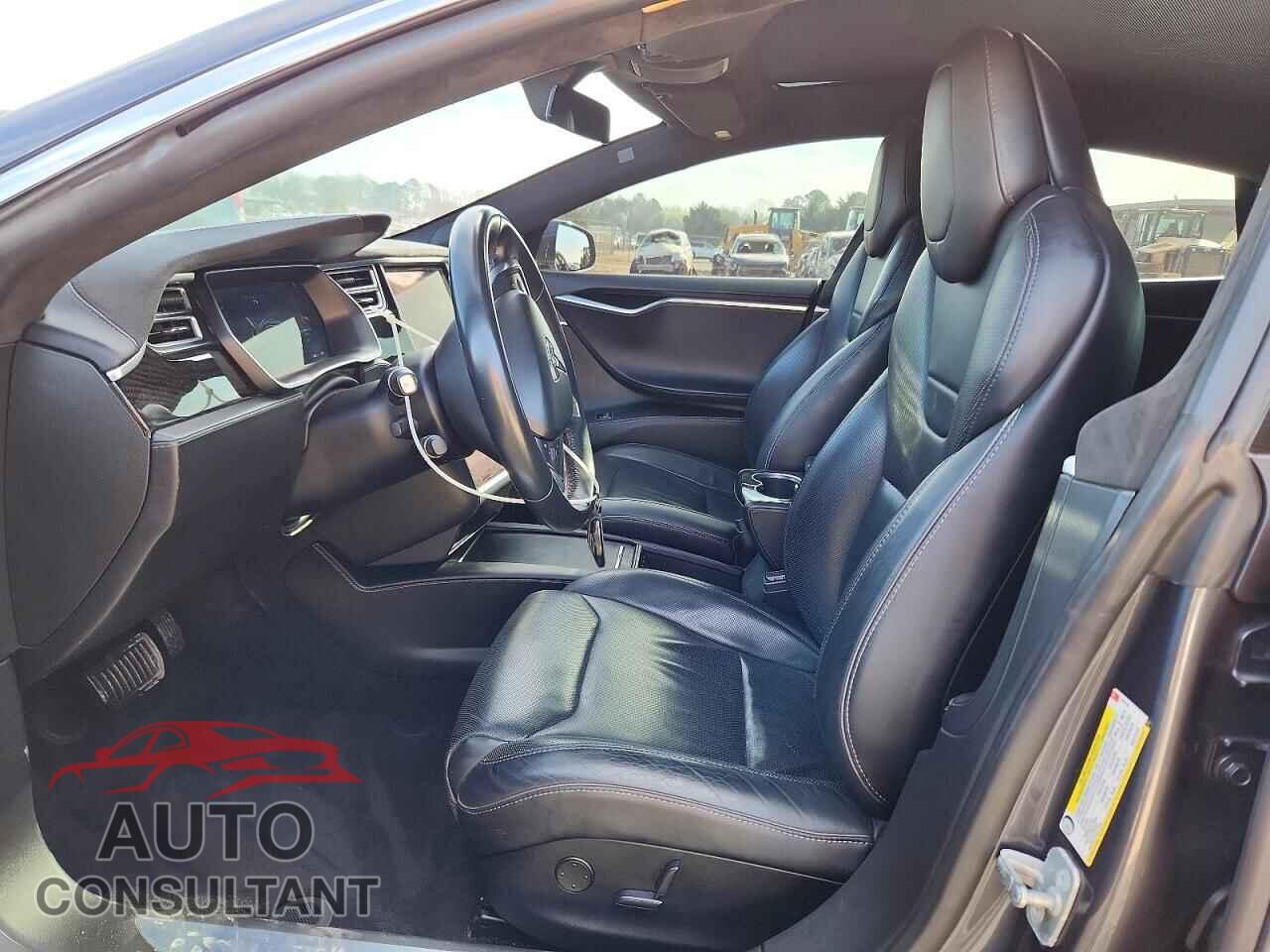 TESLA MODEL S 2017 - 5YJSA1E15HF183616