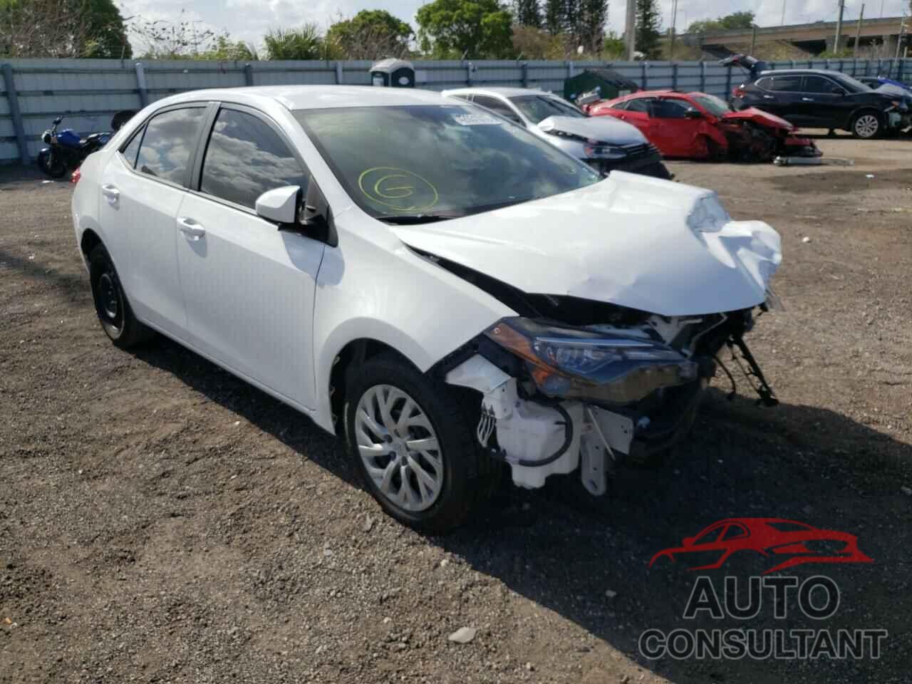 TOYOTA COROLLA 2018 - 5YFBURHE8JP782069