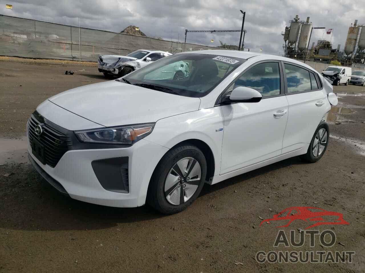 HYUNDAI IONIQ 2017 - KMHC65LC4HU057266