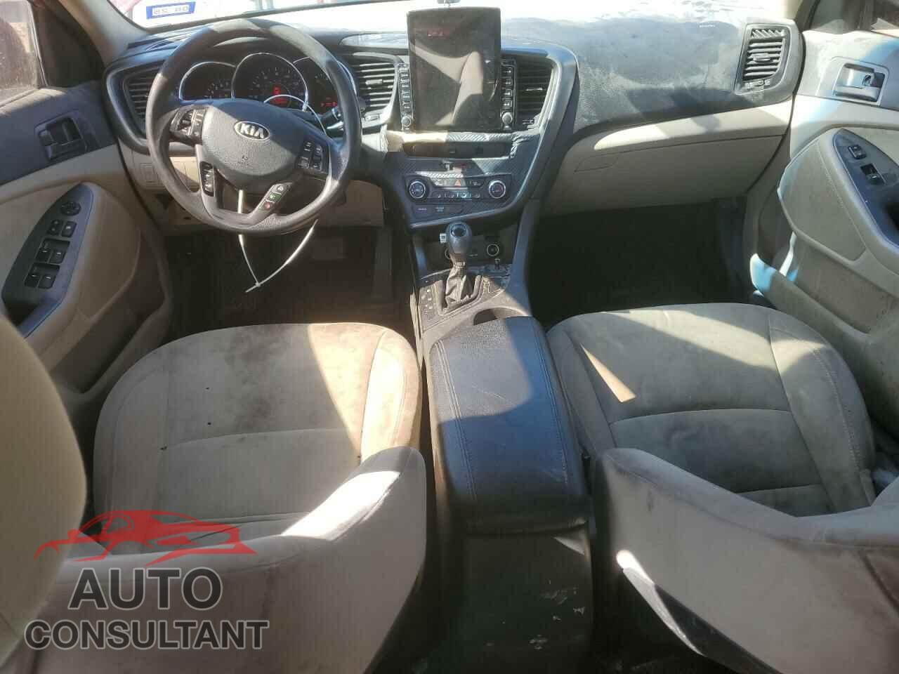 KIA OPTIMA 2013 - 5XXGM4A71DG149088