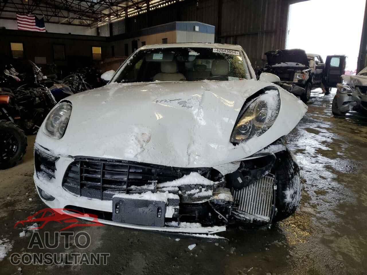 PORSCHE MACAN 2016 - WP1AB2A50GLB48175