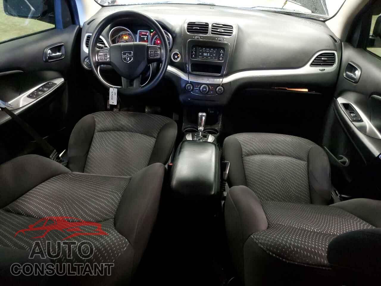 DODGE JOURNEY 2017 - 3C4PDCBG3HT519038