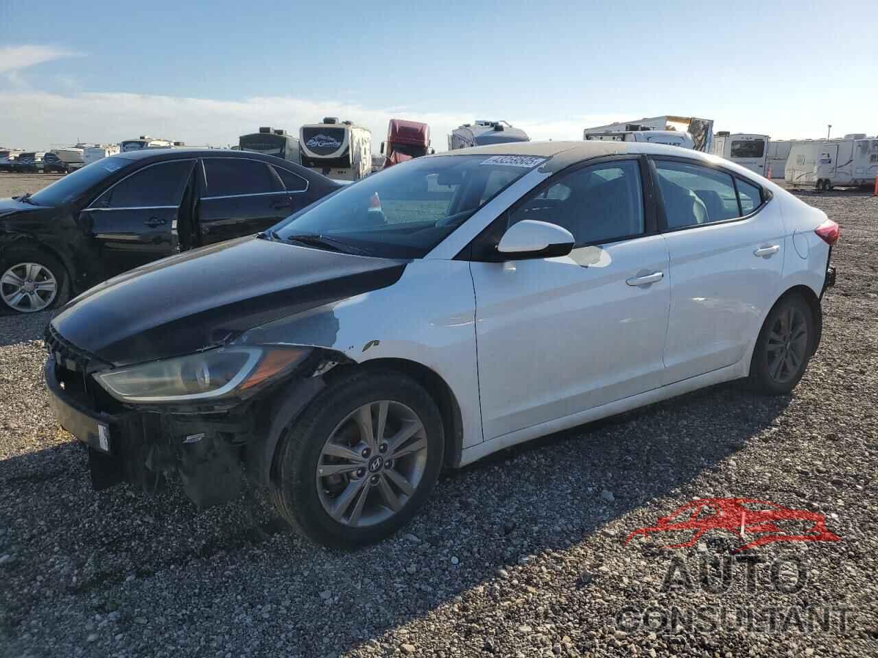 HYUNDAI ELANTRA 2018 - 5NPD84LF1JH255777