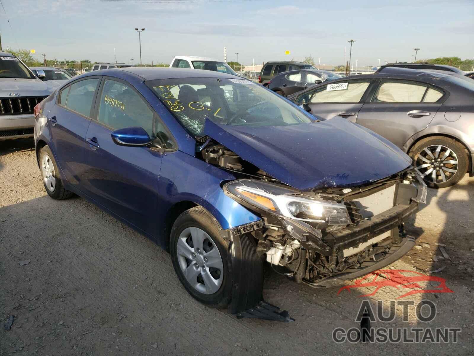 KIA FORTE 2018 - 3KPFK4A75JE168295
