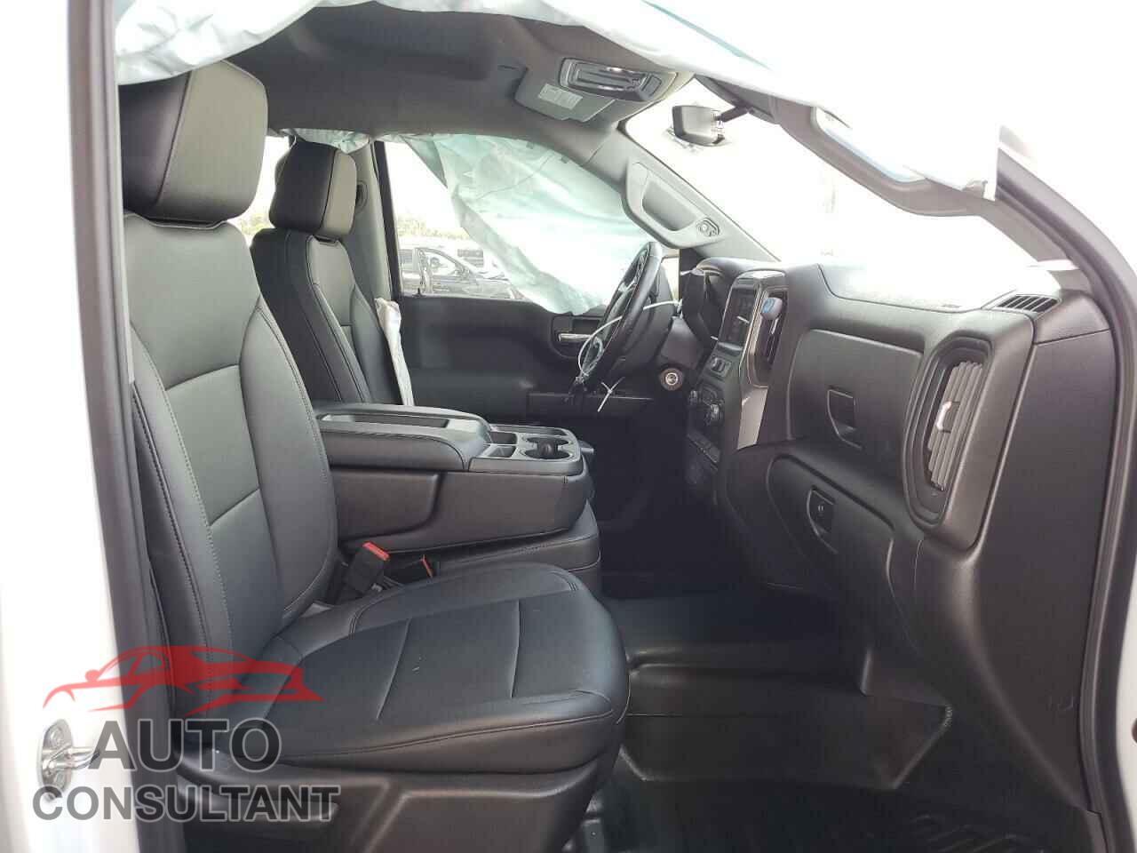 CHEVROLET SILVERADO 2019 - 1GCUYAEF2KZ318357