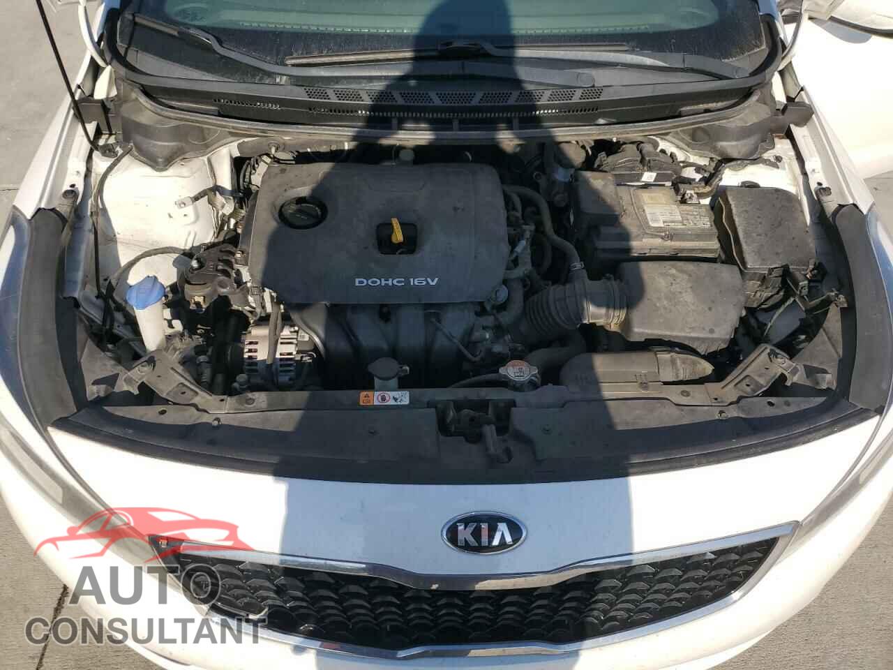 KIA FORTE 2017 - 3KPFK4A76HE009621