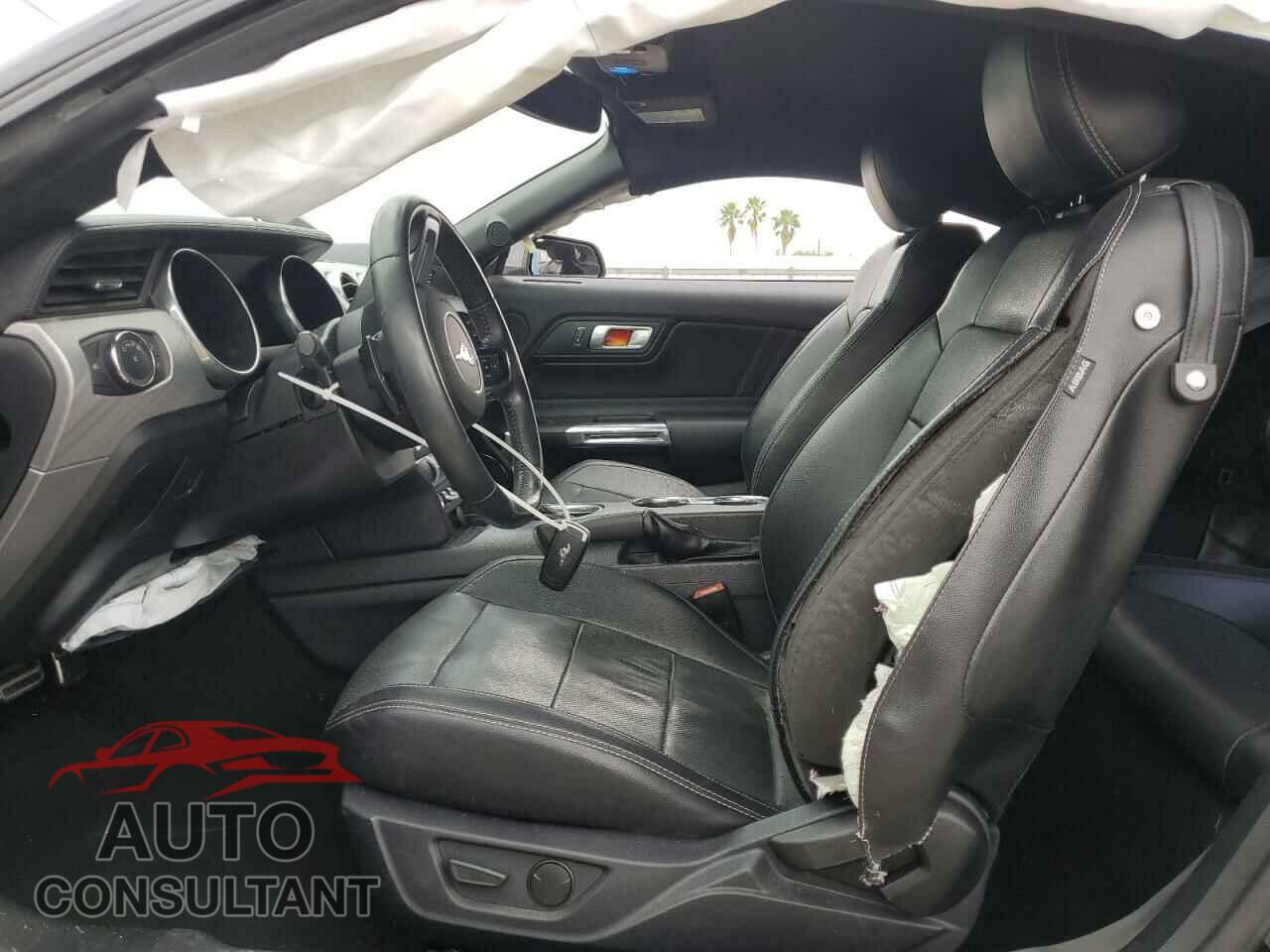 FORD MUSTANG 2020 - 1FA6P8CF8L5103801