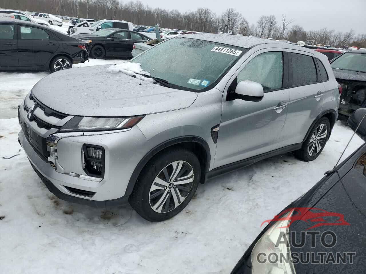 MITSUBISHI OUTLANDER 2023 - JA4ARUAU8PU001848