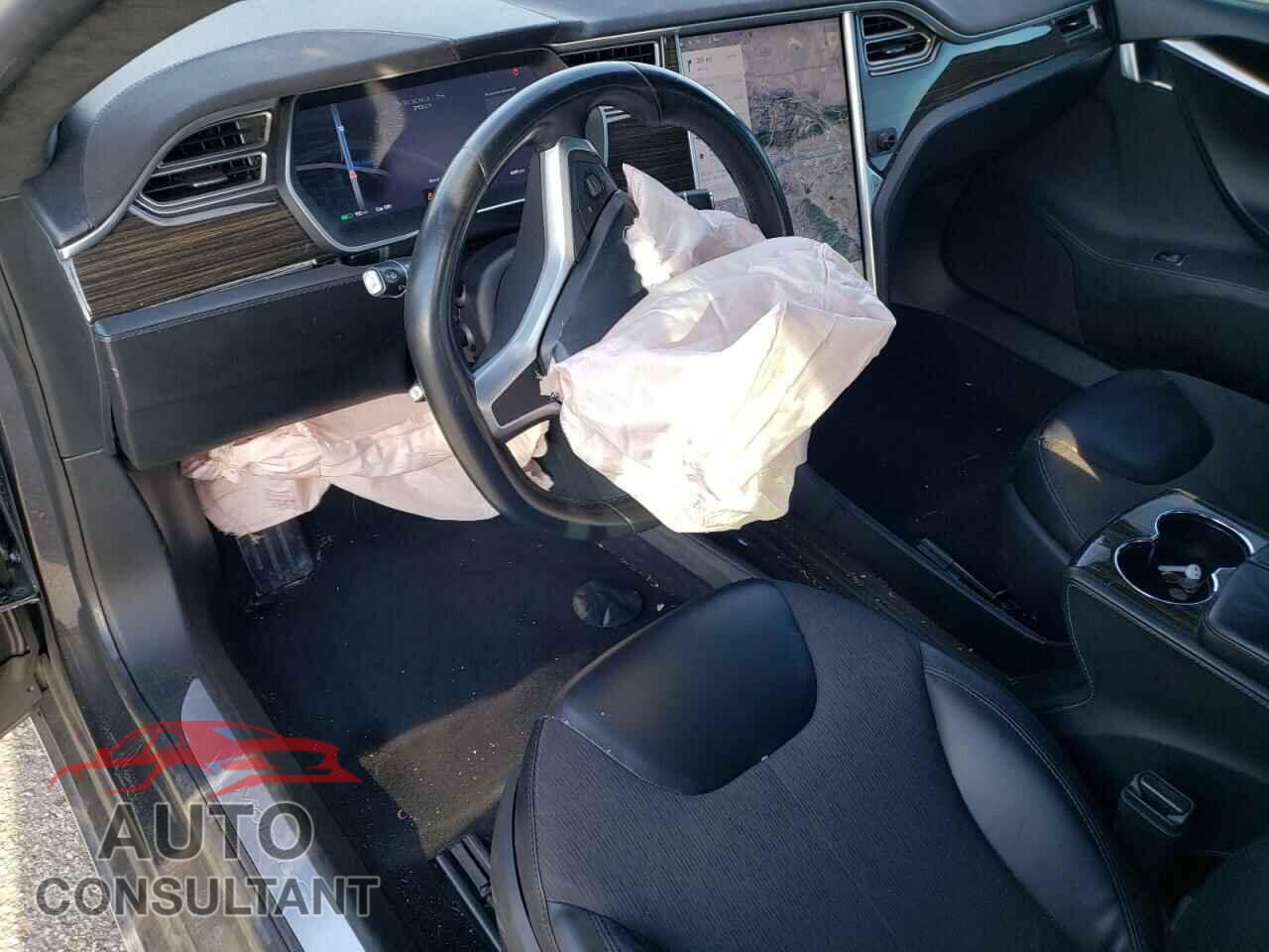 TESLA MODEL S 2015 - 5YJSA1S22FF084780