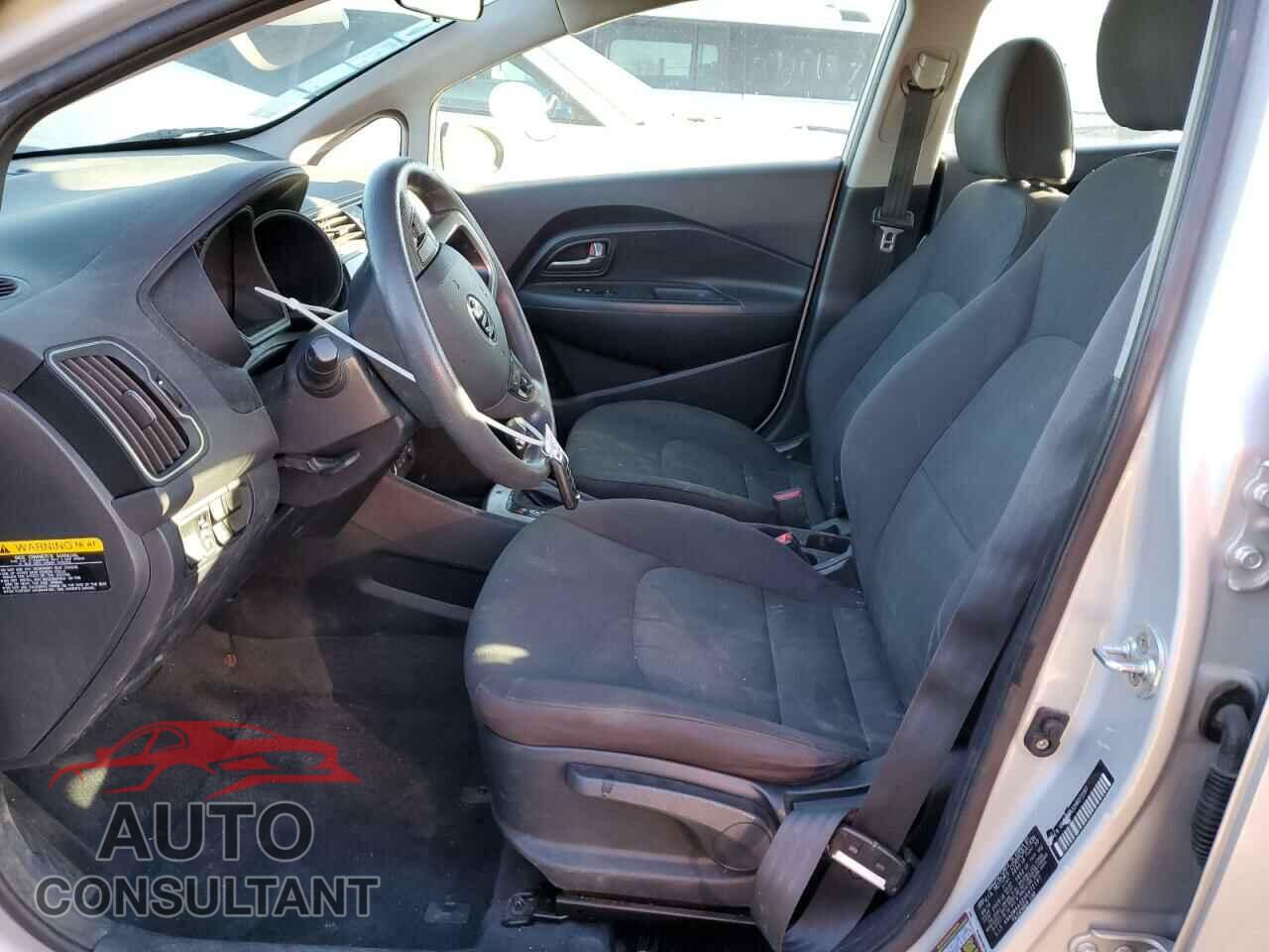 KIA RIO 2017 - KNADM4A32H6072197
