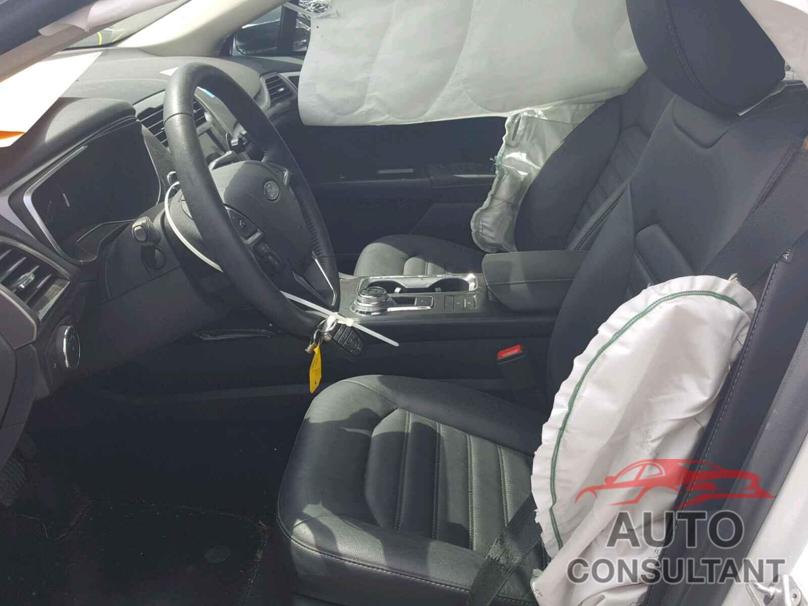 FORD FUSION 2018 - 3FA6P0LU7JR129834