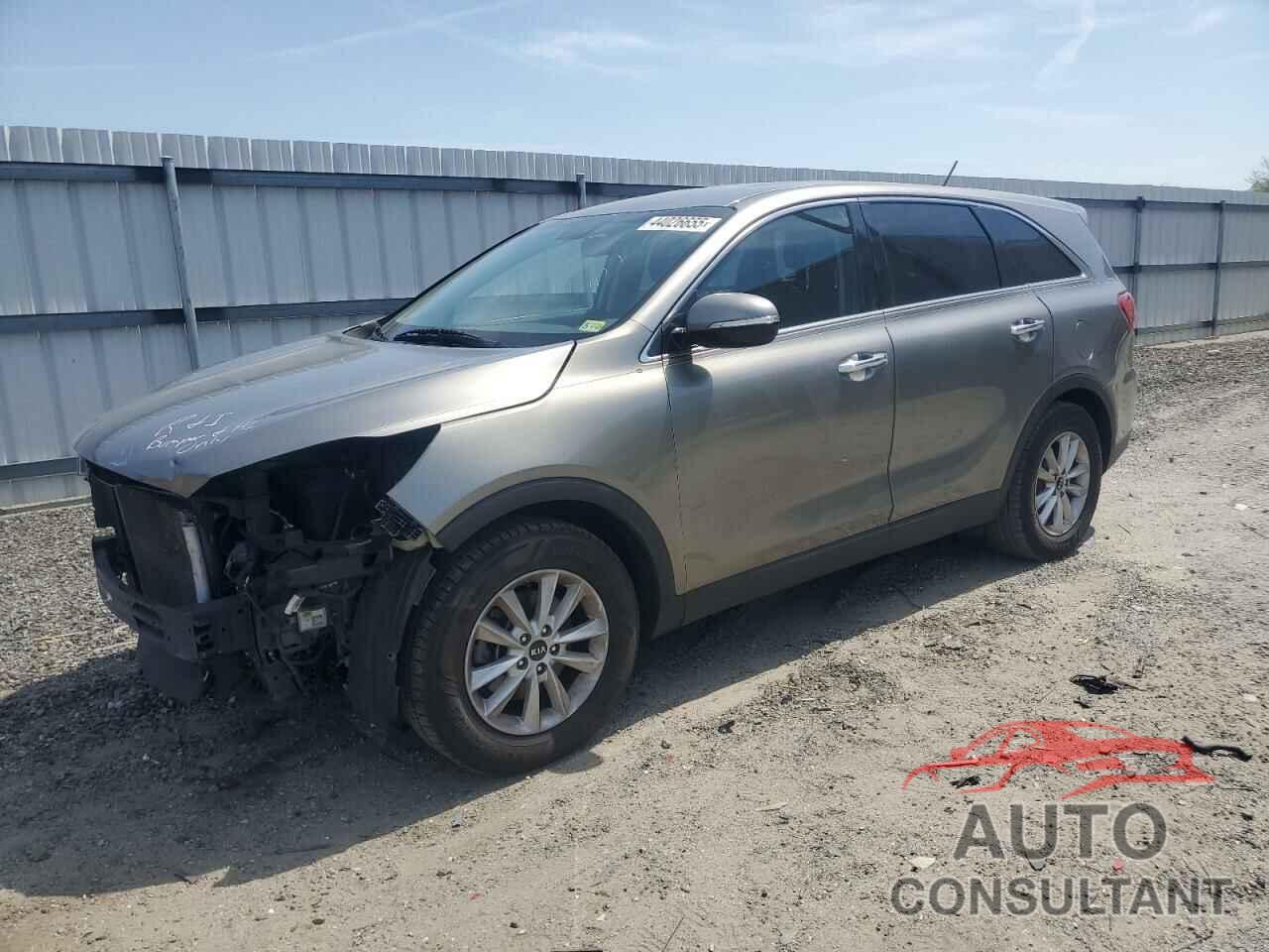 KIA SORENTO 2019 - 5XYPG4A5XKG491556