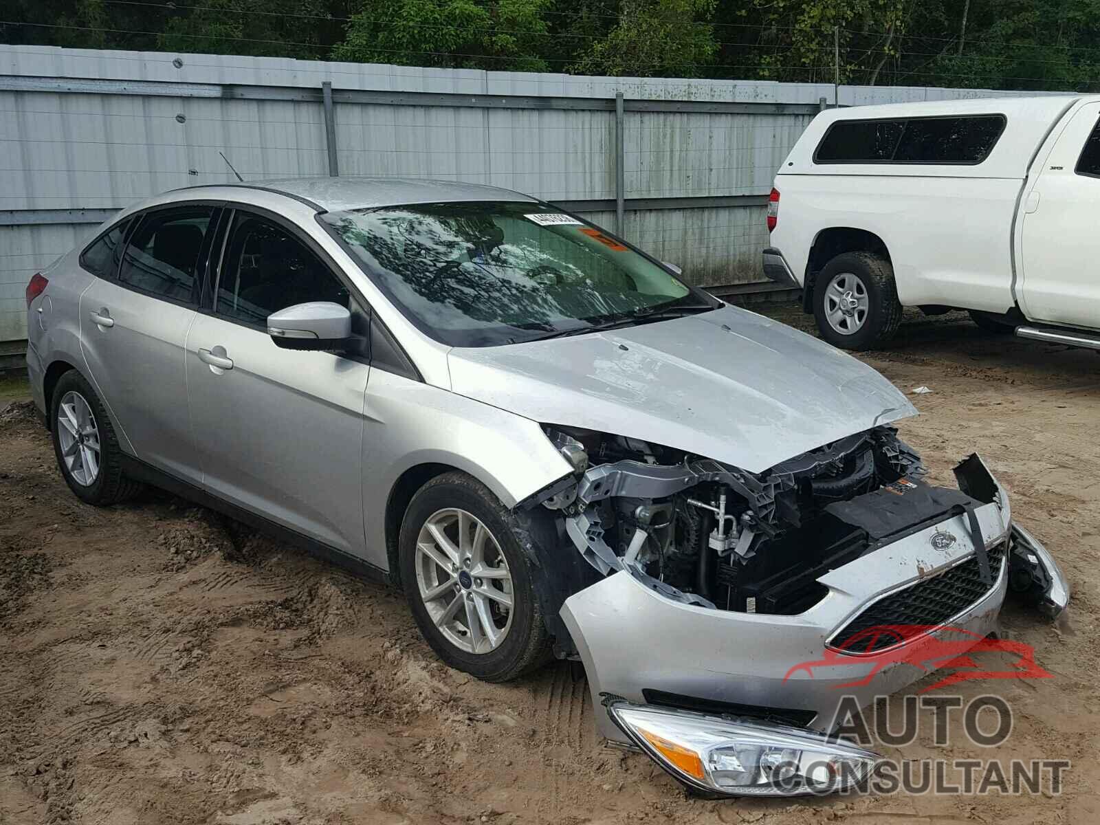 FORD FOCUS 2017 - 1FADP3F29HL343235
