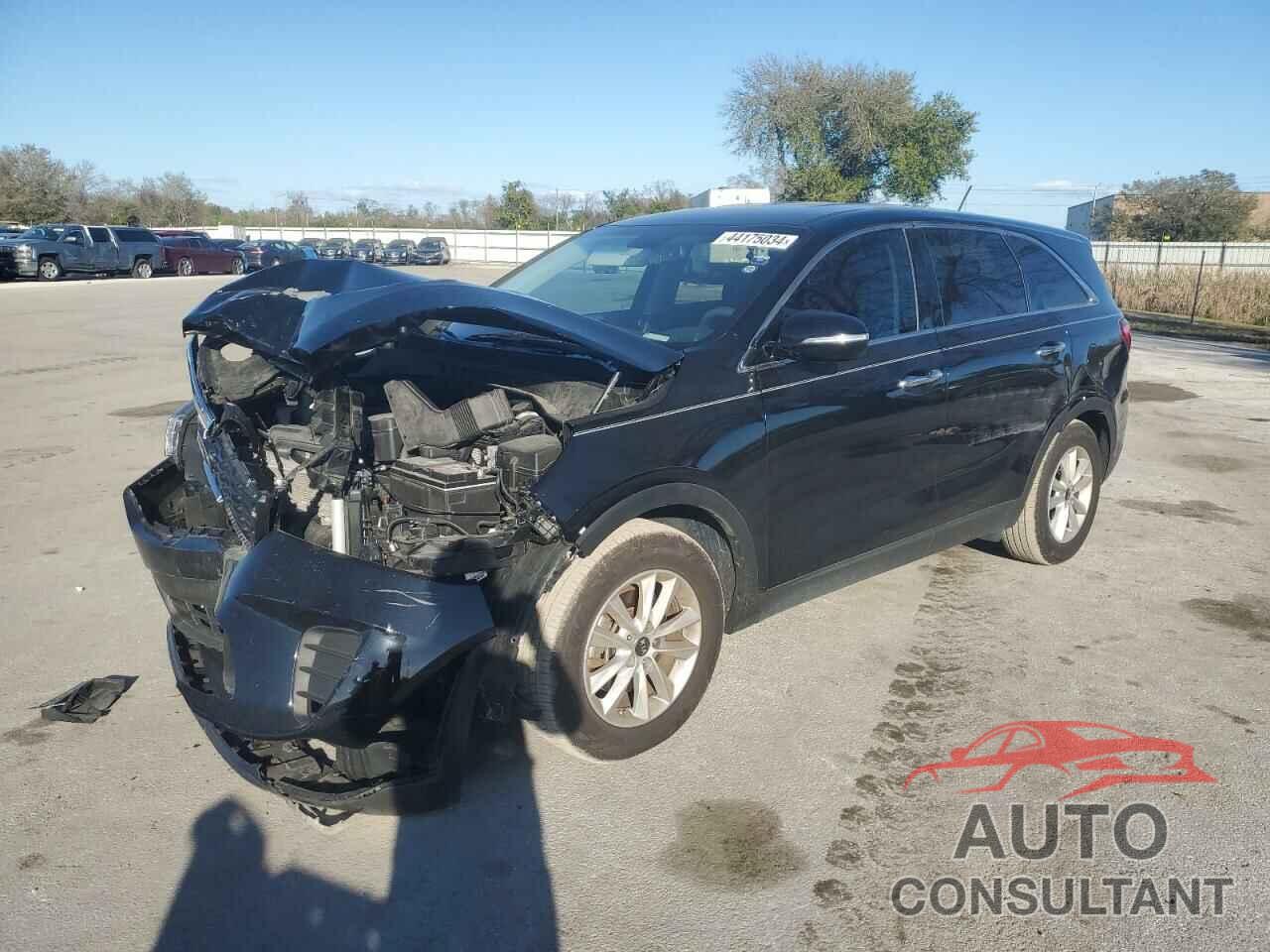 KIA SORENTO 2019 - 5XYPG4A34KG551815