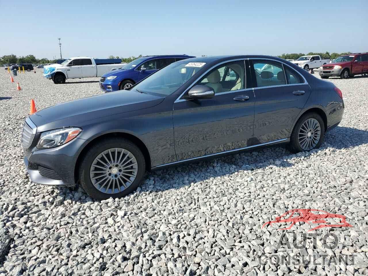 MERCEDES-BENZ C-CLASS 2015 - 55SWF4KB4FU011820