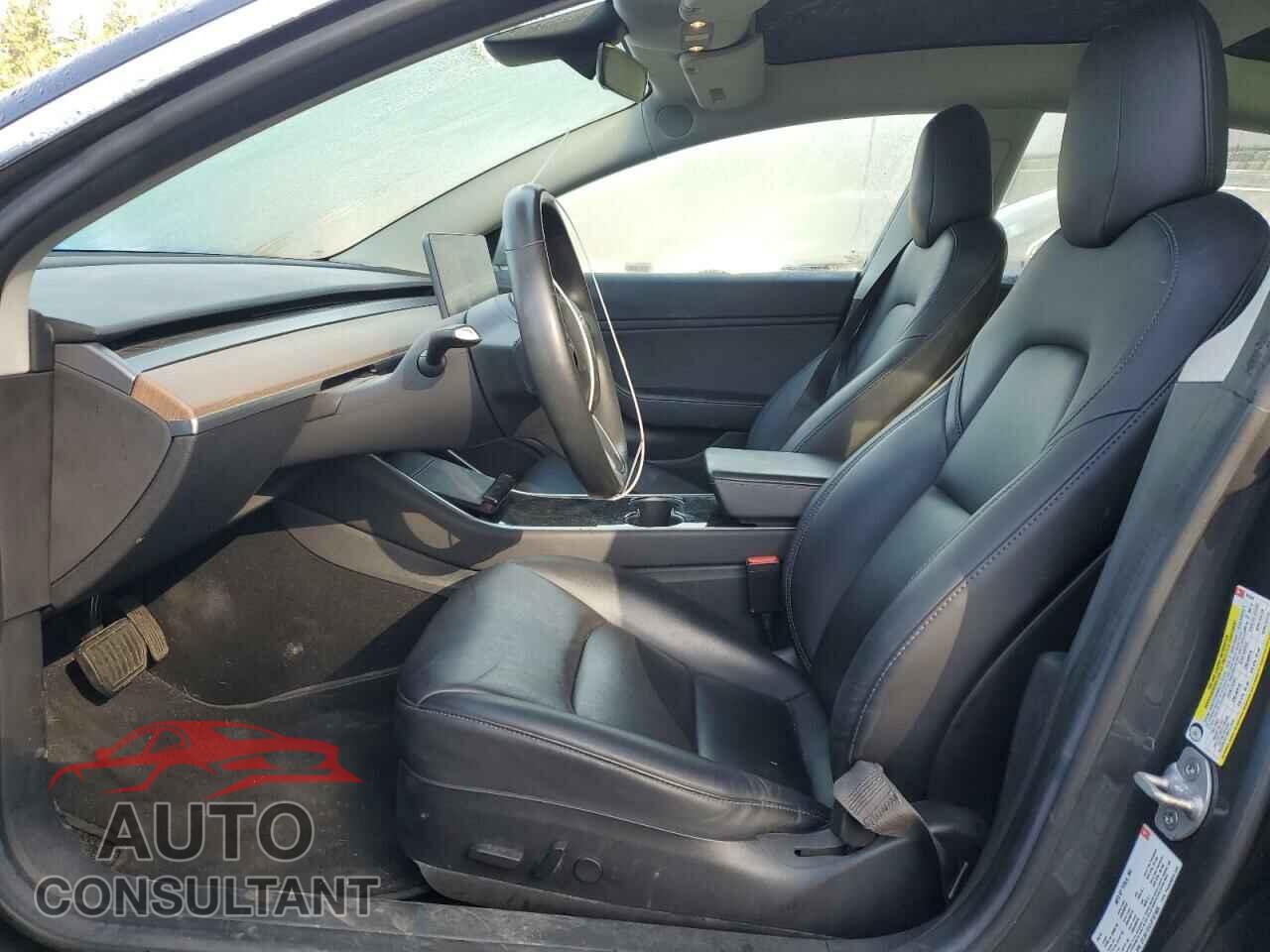 TESLA MODEL 3 2018 - 5YJ3E1EA1JF101685
