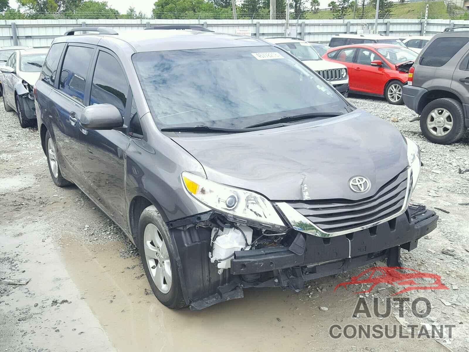 TOYOTA SIENNA LE 2016 - 5TDKK3DC6GS731838