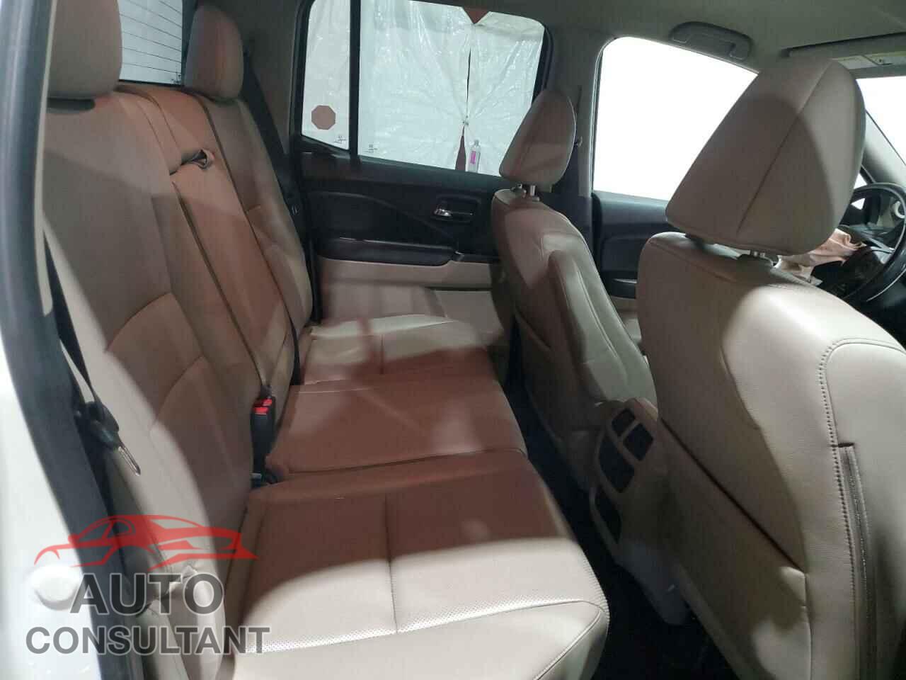 HONDA RIDGELINE 2017 - 5FPYK3F63HB010133
