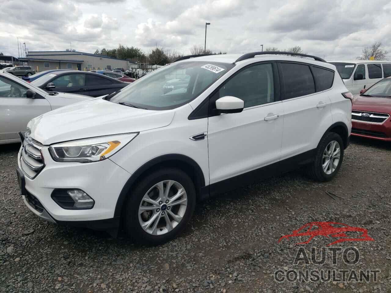 FORD ESCAPE 2017 - 1FMCU0GD1HUD20227