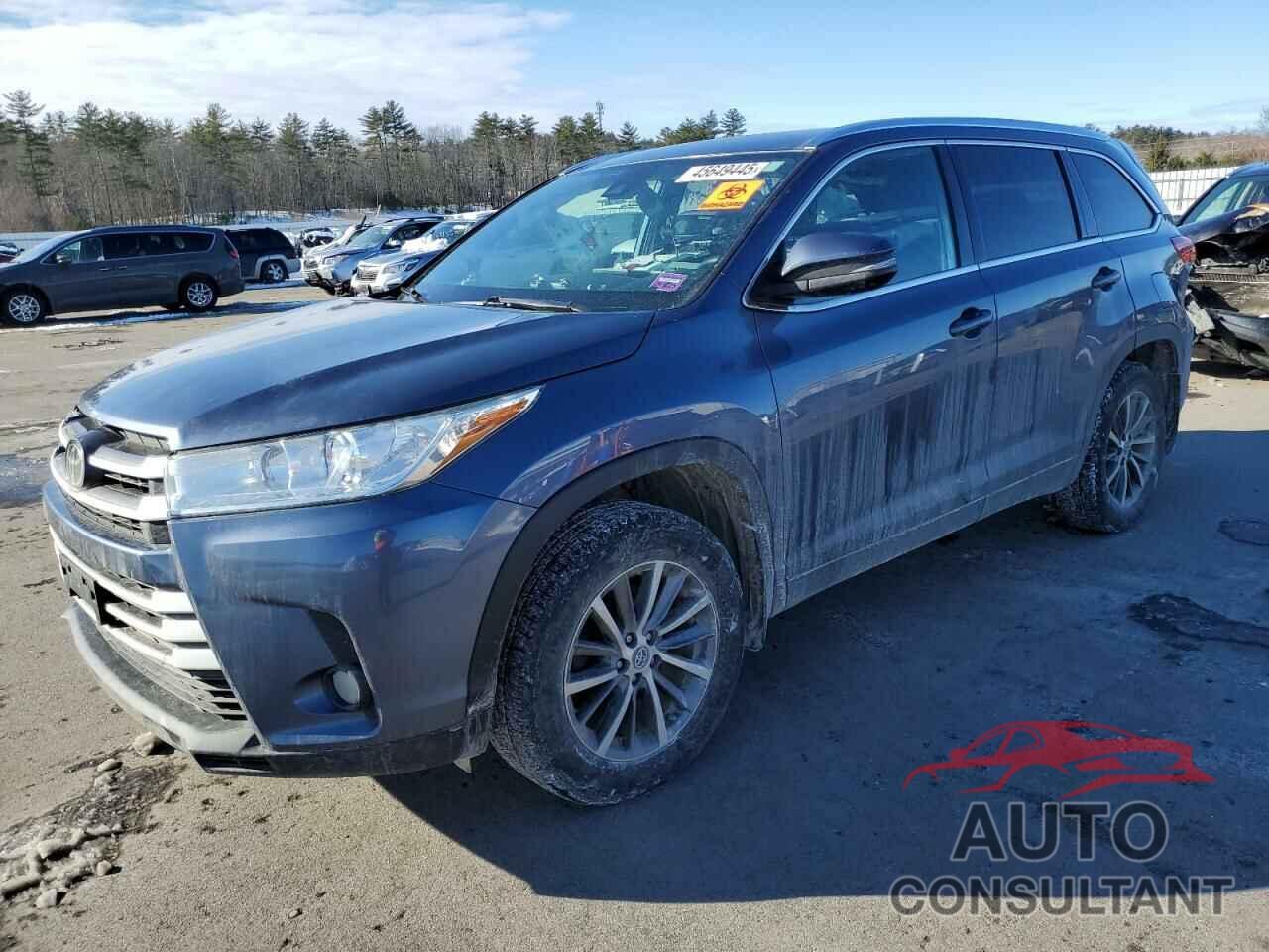 TOYOTA HIGHLANDER 2018 - 5TDJZRFH1JS869426