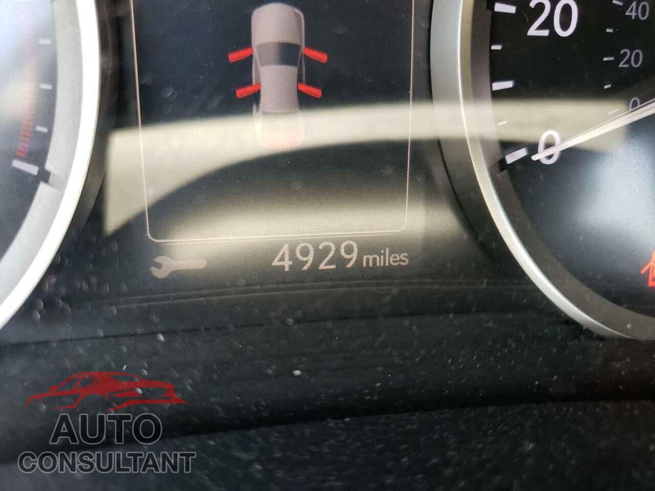 LEXUS IS 2016 - JTHBA1D24G5008024