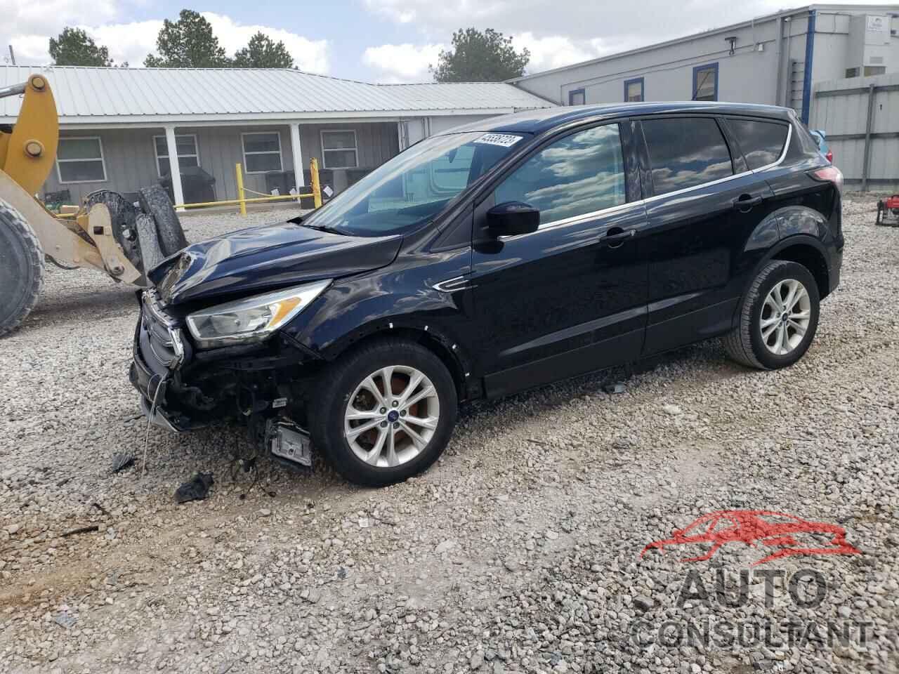 FORD ESCAPE 2017 - 1FMCU0G99HUA24707