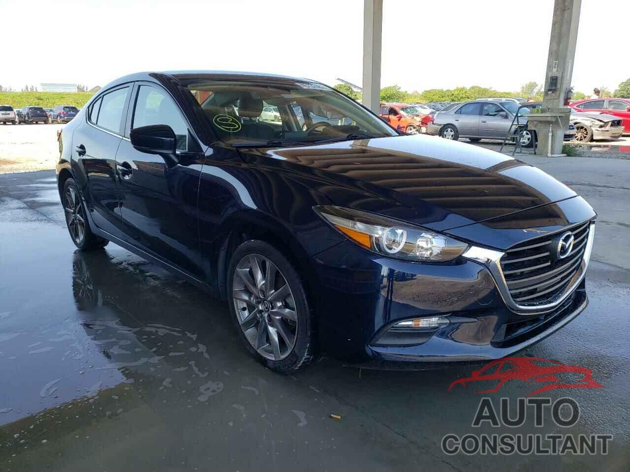 MAZDA 3 2018 - 3MZBN1V38JM242386