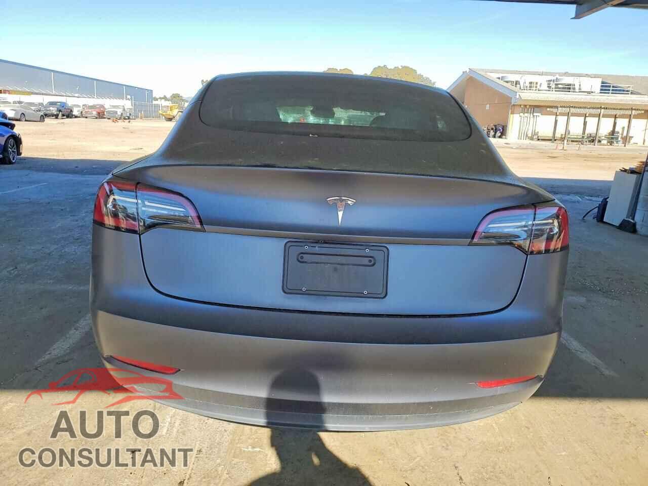TESLA MODEL 3 2023 - 5YJ3E1EA9PF517184