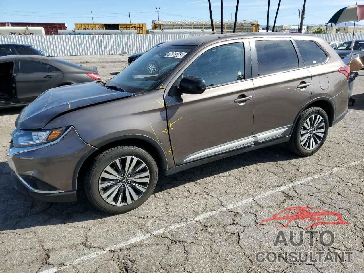 MITSUBISHI OUTLANDER 2020 - JA4AD2A35LZ038993