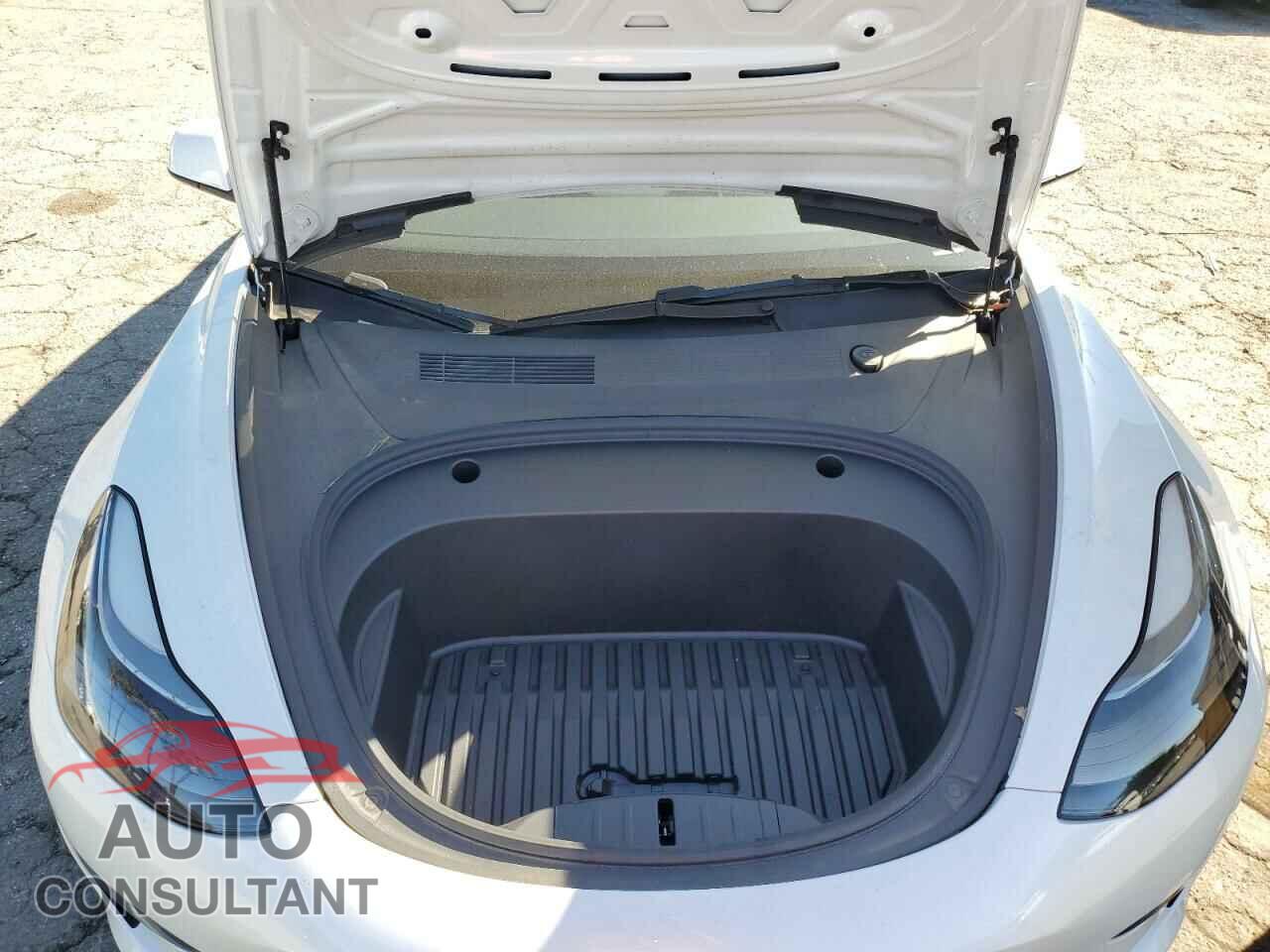 TESLA MODEL 3 2023 - 5YJ3E1EA6PF558453