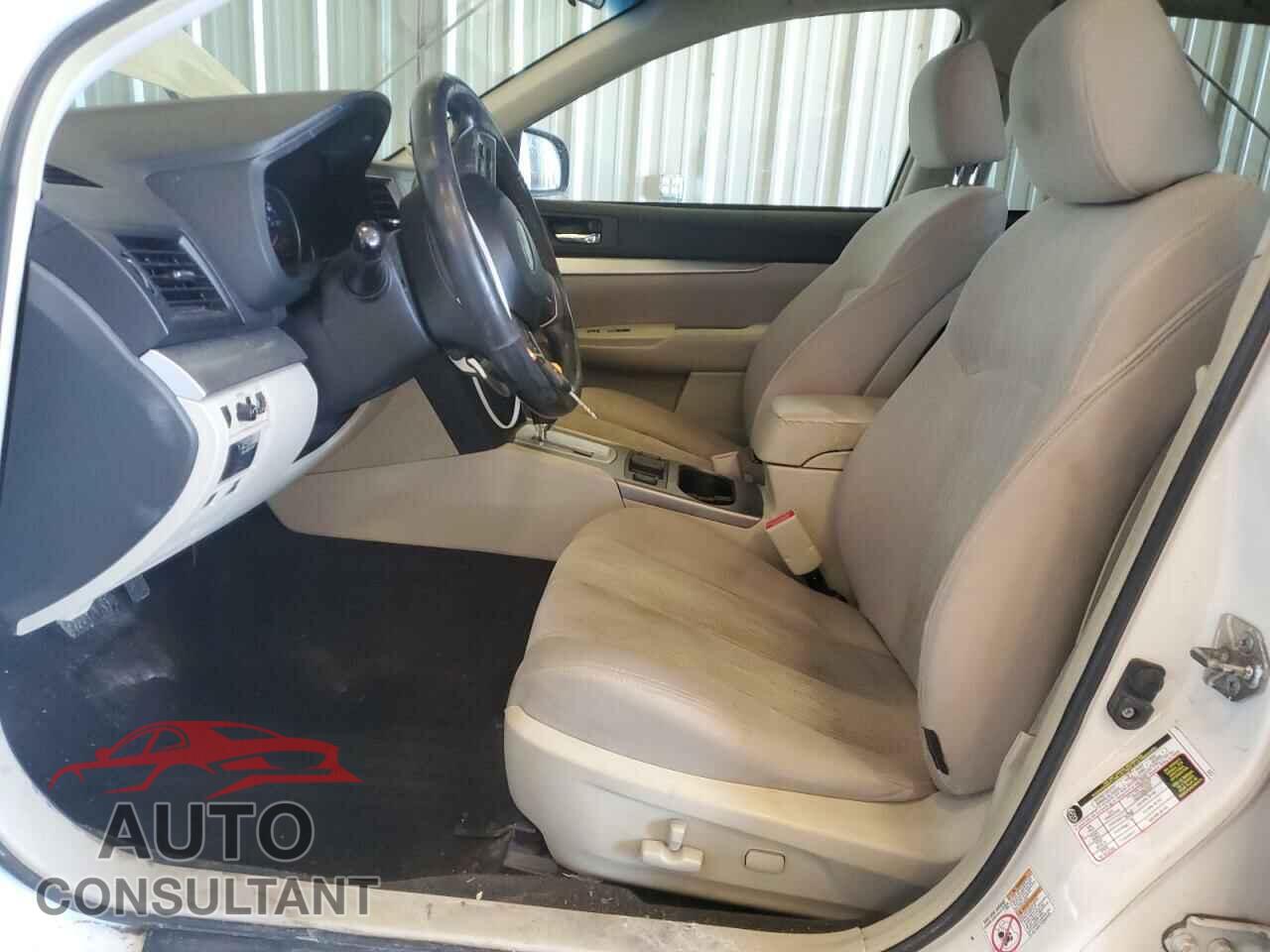SUBARU OUTBACK 2014 - 4S4BRCCC7E3311075