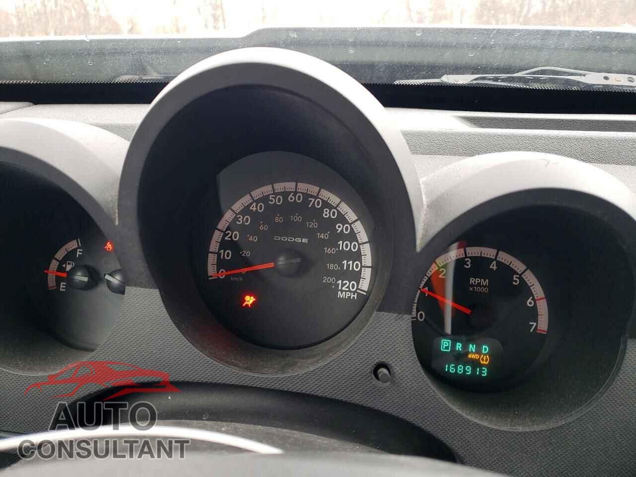 DODGE NITRO 2011 - 1D4PU4GK0BW517853