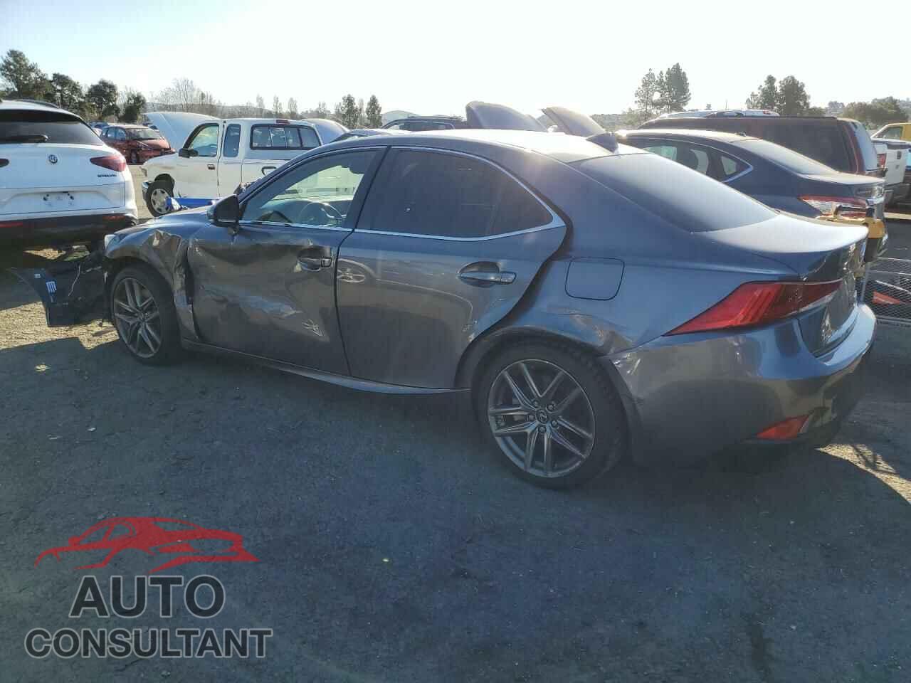 LEXUS IS 2017 - JTHBA1D25H5039817