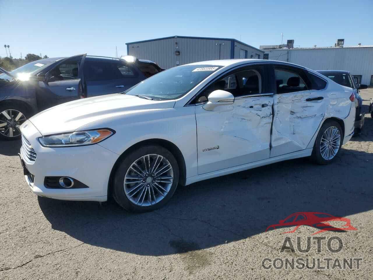 FORD FUSION 2013 - 3FA6P0LU5DR303713