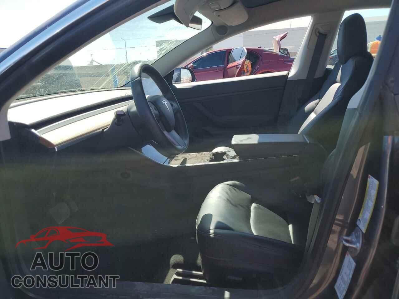 TESLA MODEL 3 2018 - 5YJ3E1EB7JF119455