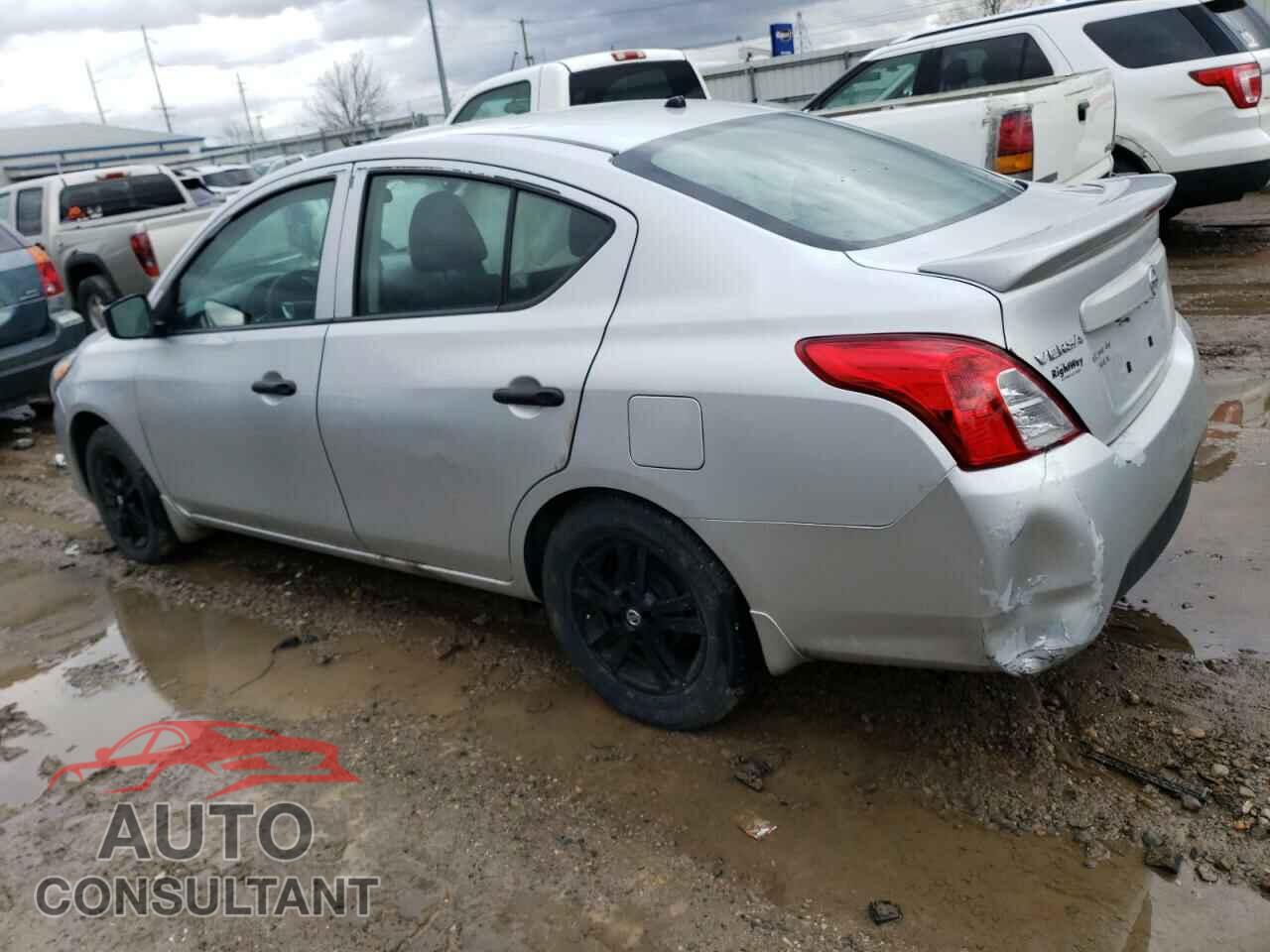 NISSAN VERSA 2019 - 3N1CN7AP3KL834422