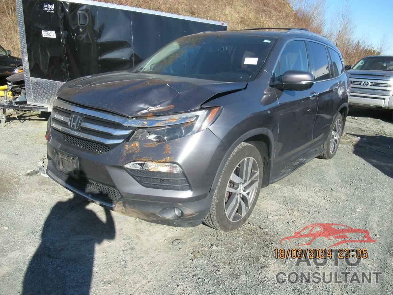 HONDA PILOT 2016 - 5FNYF6H91GB116729