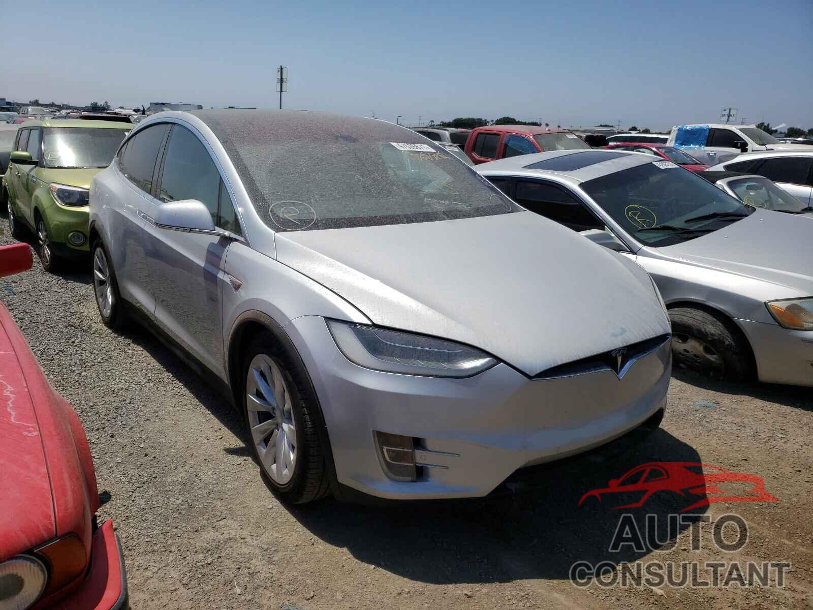 TESLA MODEL X 2016 - 5YJXCBE27GF021368