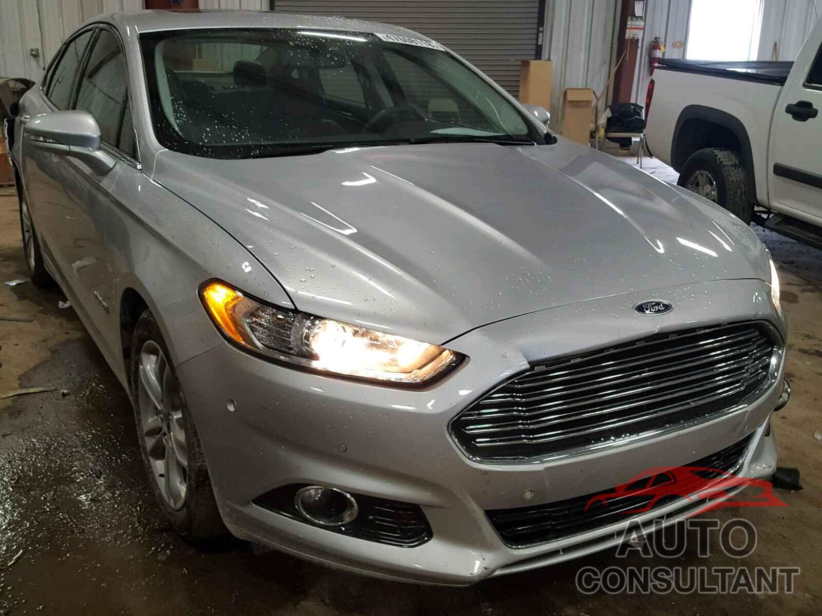 FORD FUSION 2015 - 3FA6P0RUXFR223074