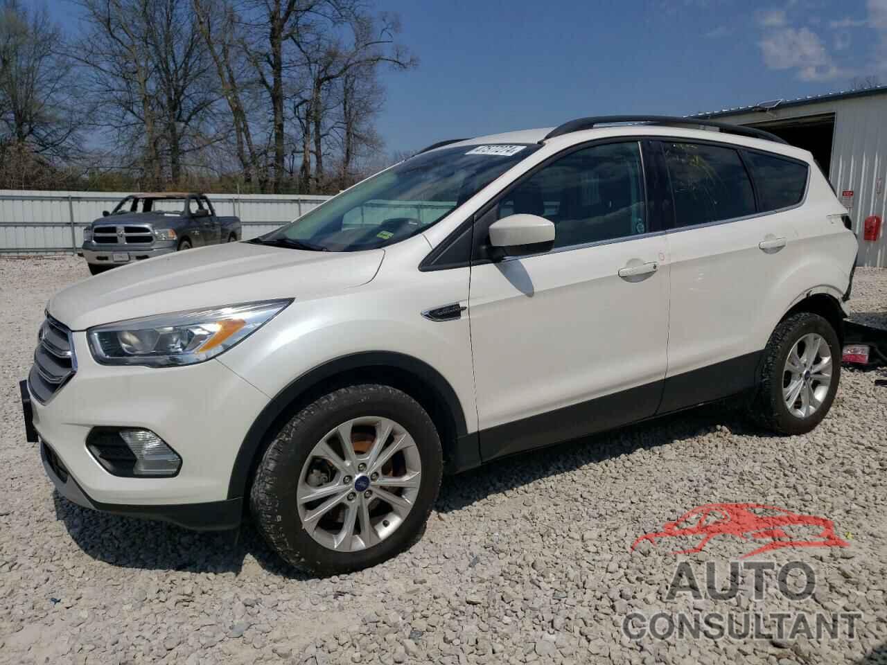 FORD ESCAPE 2018 - 1FMCU9HD5JUA33532