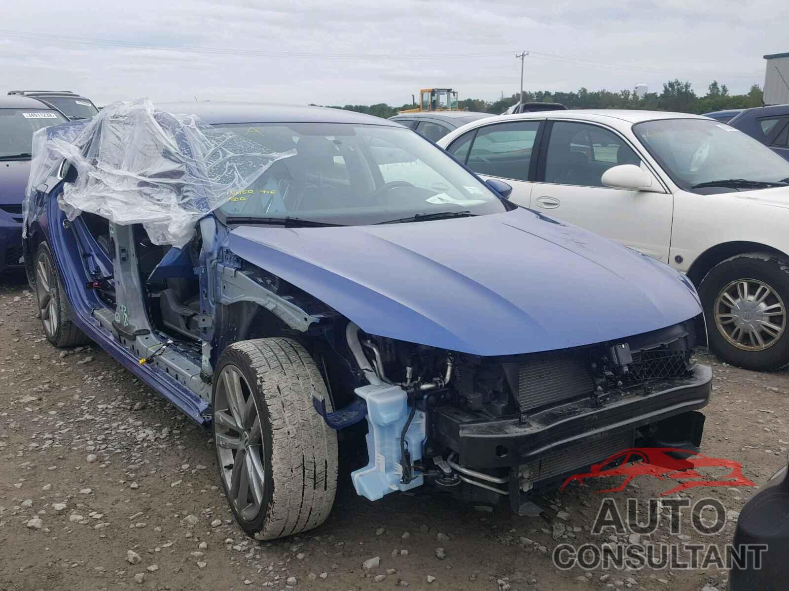 VOLKSWAGEN PASSAT 2017 - 1VWDT7A3XHC064290
