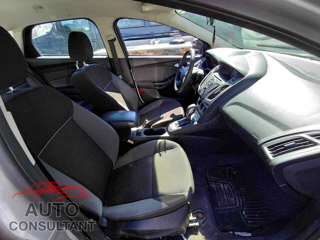 FORD FOCUS 2012 - 1FAHP3F24CL223899