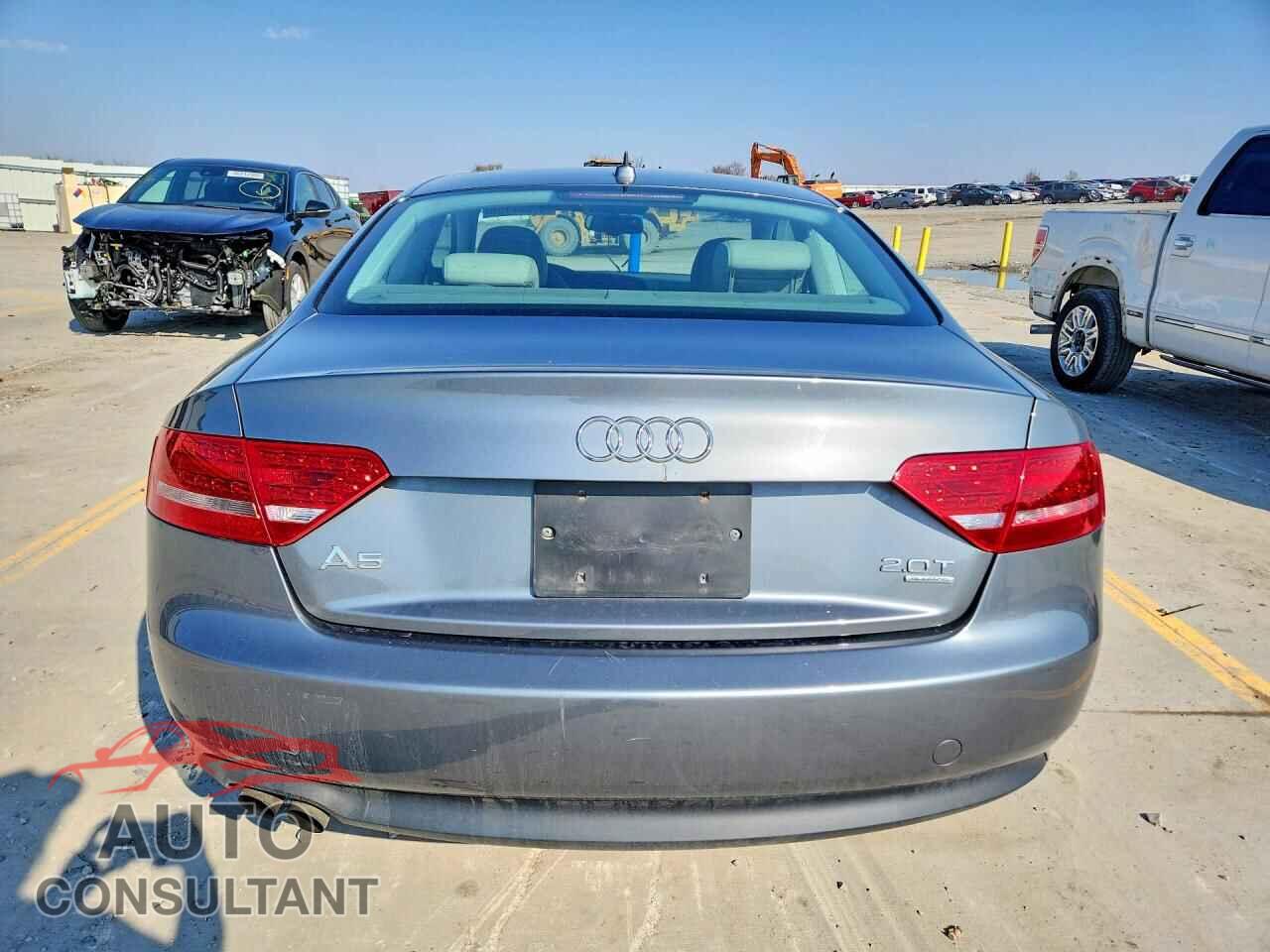 AUDI A5 2012 - WAULFAFRXCA018797